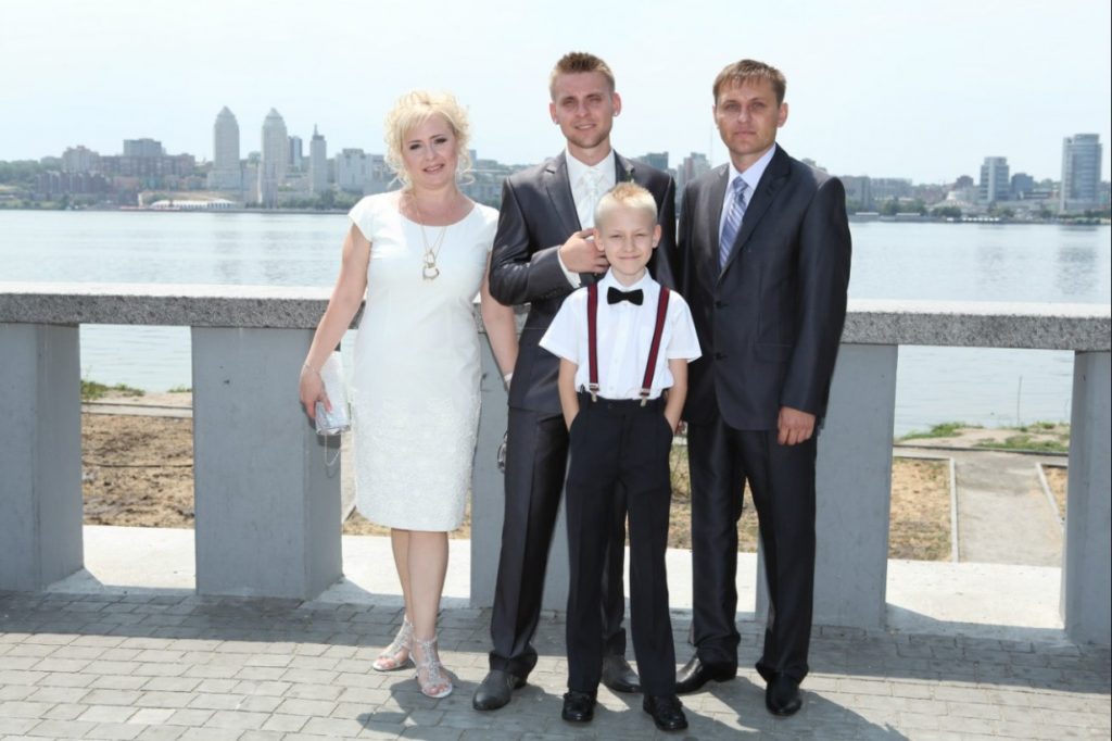 Платье на свадьбу для мамы жениха